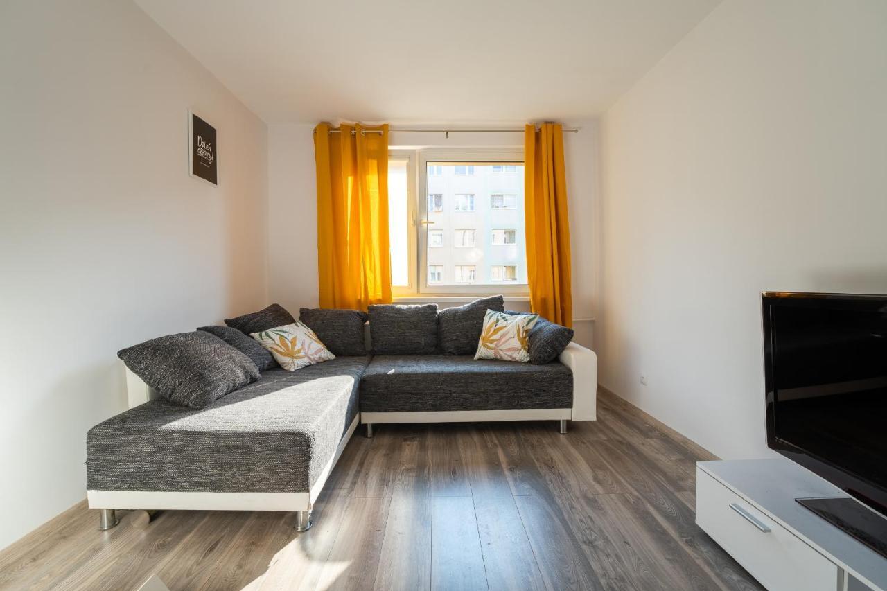 Tanie Spanie Skowronek - Pet Friendly - Przytulny 4 Osobowy - Space Apart Jelení Hora Exteriér fotografie